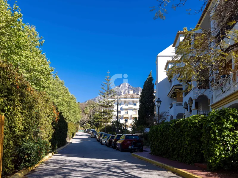 Duplex penthouse in Marbella Ciudad - Málaga