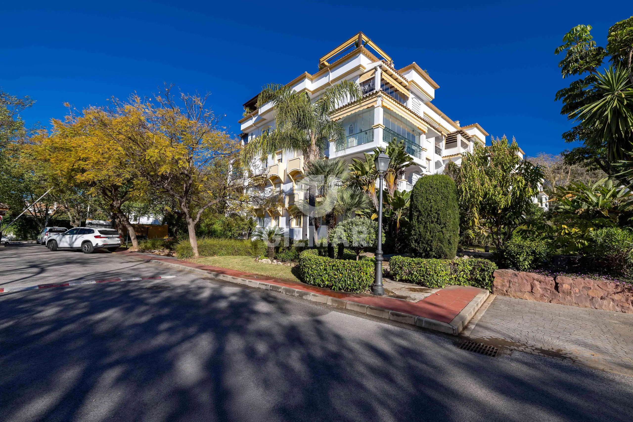 Duplex penthouse in Marbella Ciudad - Málaga