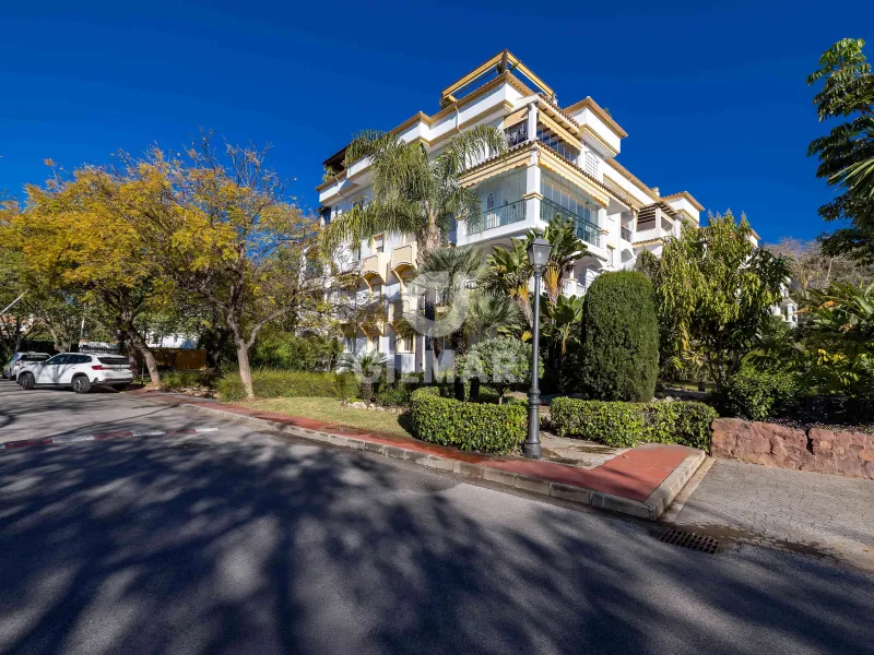 Duplex penthouse in Marbella Ciudad - Málaga