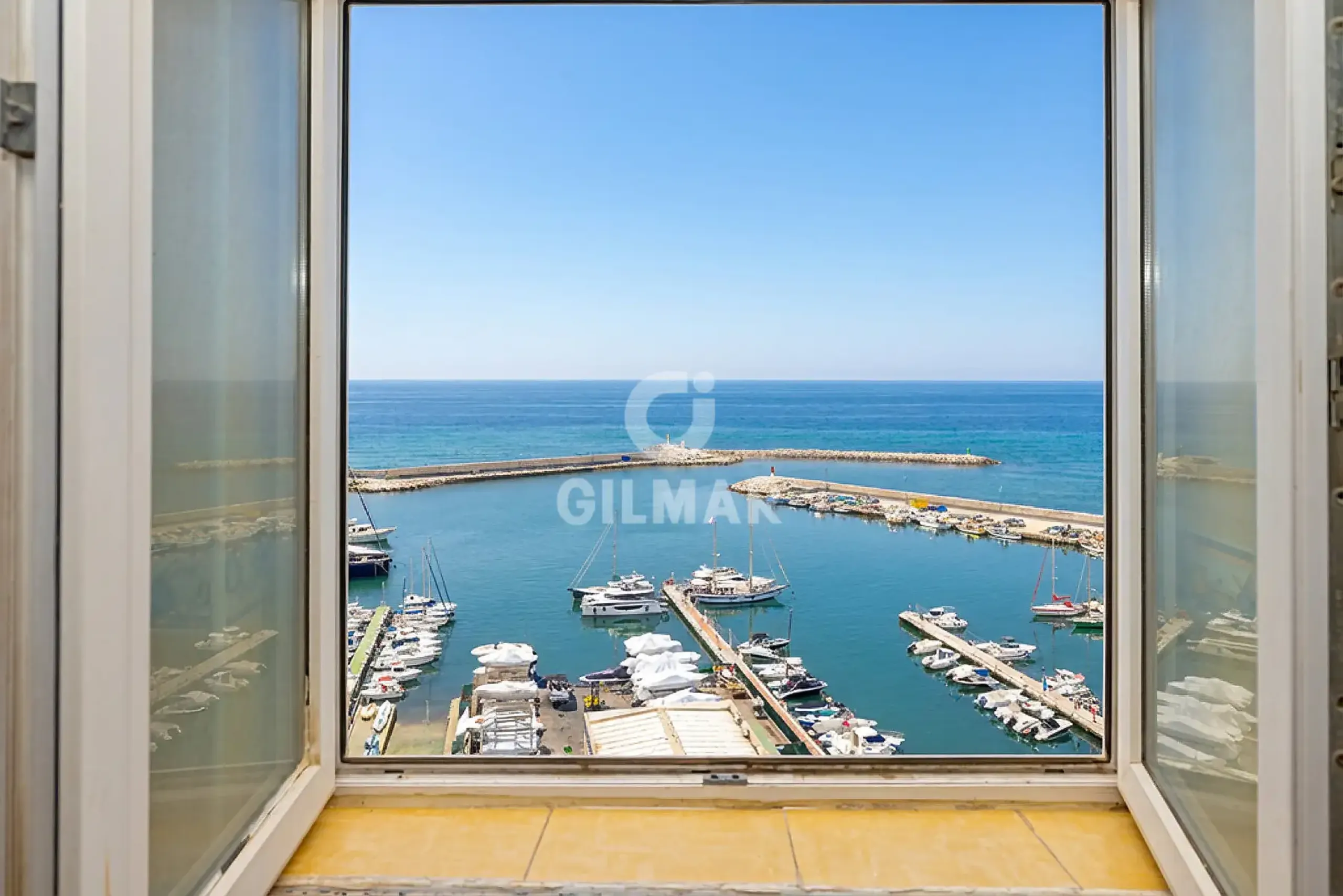 Apartment in Estepona - Málaga