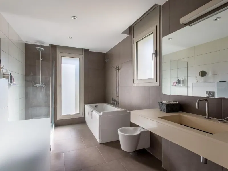 Villa moderna de una sola planta junto al club de golf en Vallromanes, Barcelona