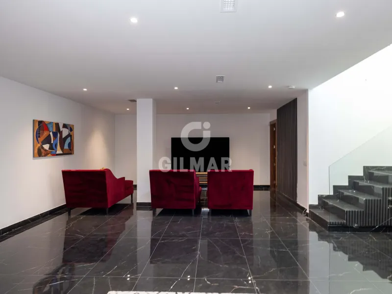 Villa in Estepona Oeste - Málaga