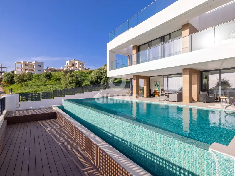 Villa in Estepona Oeste - Málaga