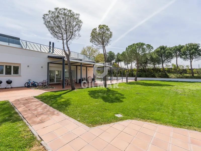 Villa in Ciudalcampo - Madrid