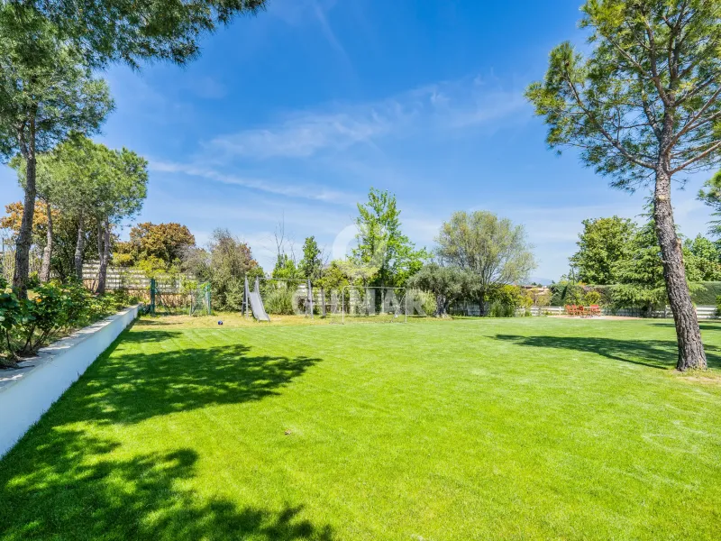 Villa in Ciudalcampo - Madrid