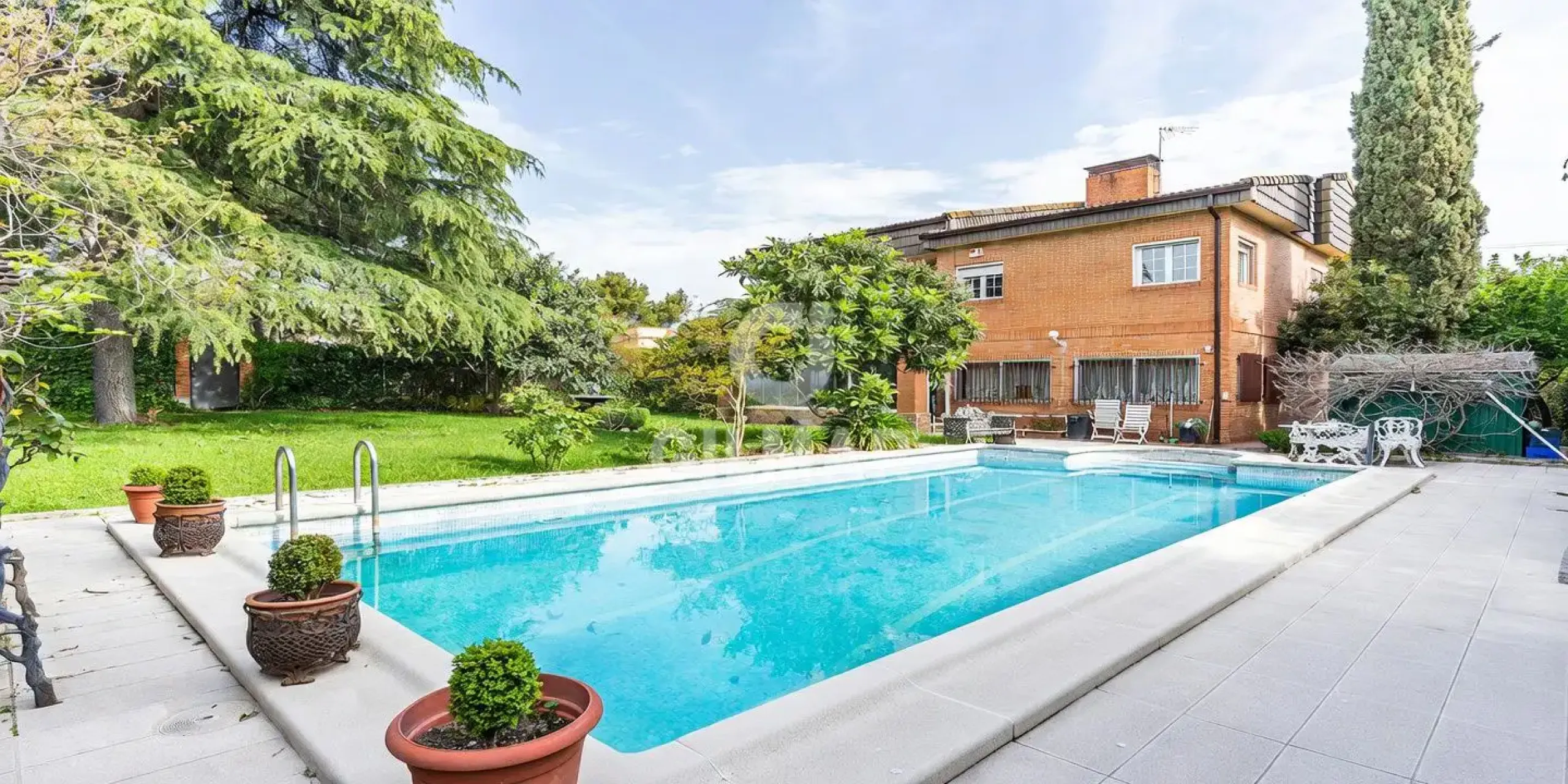 Chalet Independiente en Pozuelo de Alarcón - Madrid