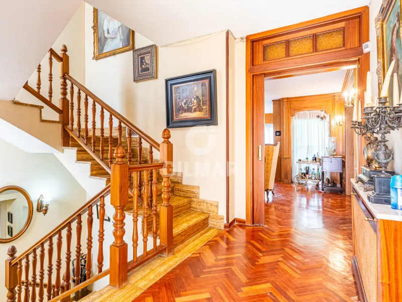 Chalet Independiente en Pozuelo de Alarcón - Madrid