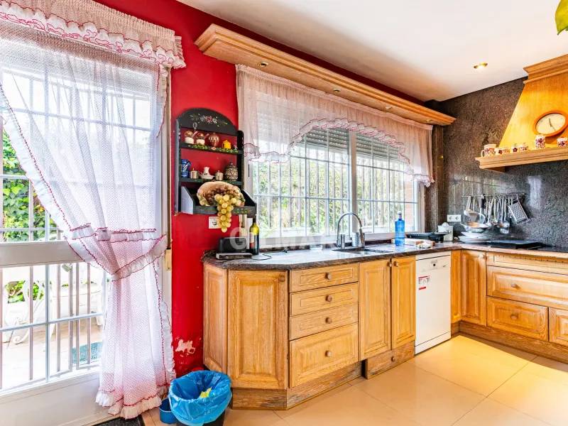 Chalet Independiente en Pozuelo de Alarcón - Madrid