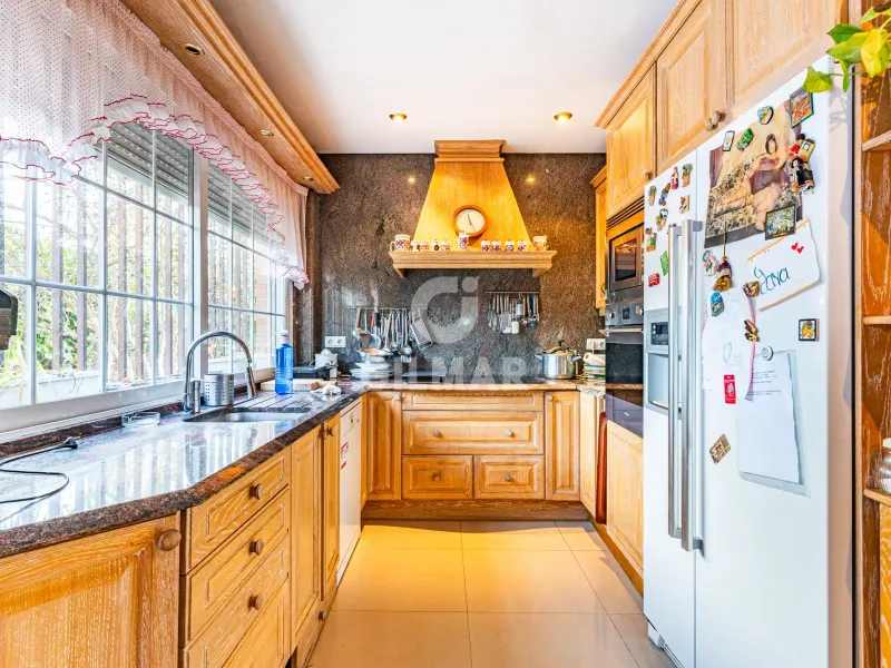 Chalet Independiente en Pozuelo de Alarcón - Madrid