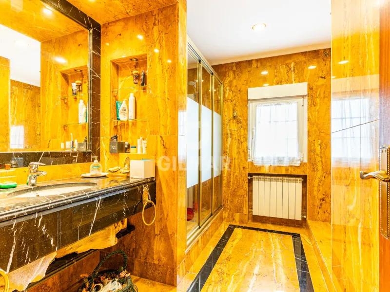 Chalet Independiente en Pozuelo de Alarcón - Madrid