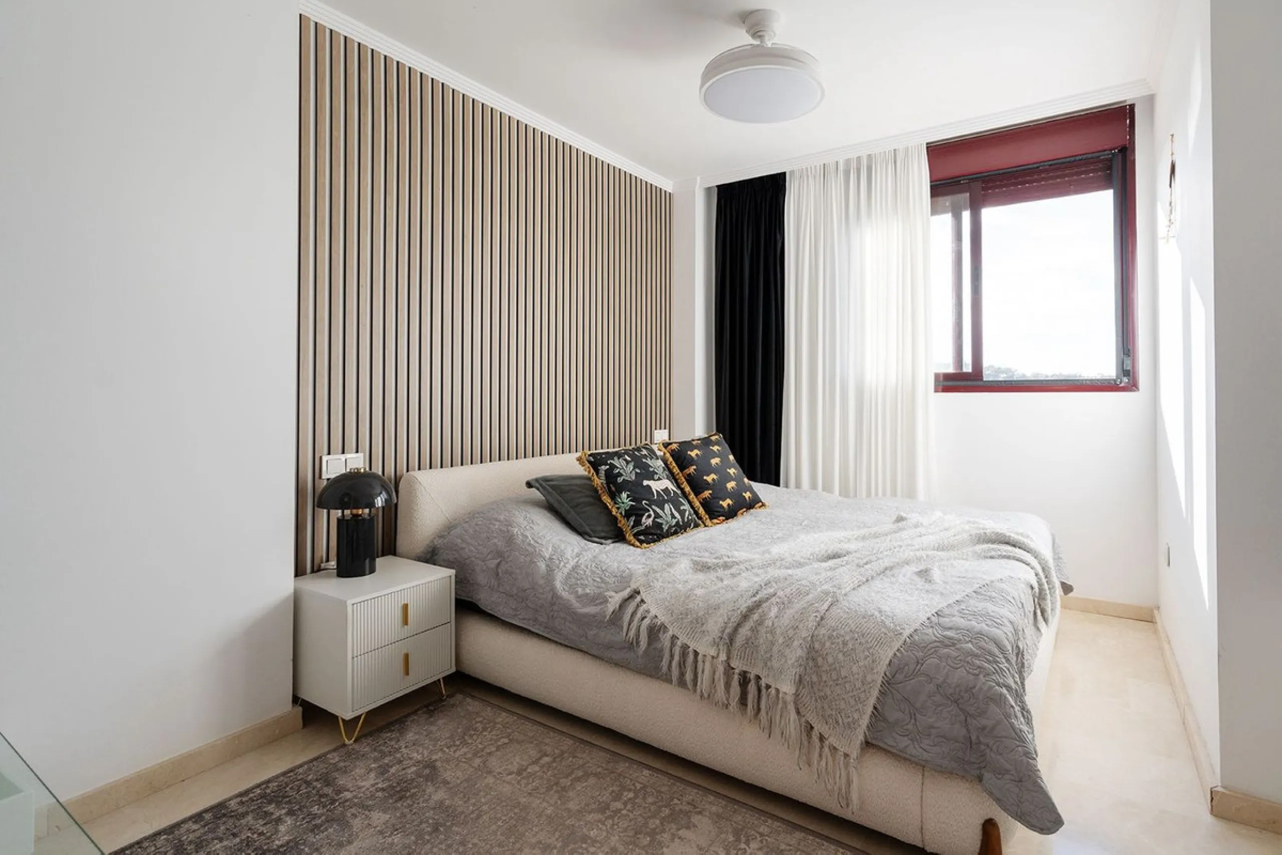 Appartment | Fully Renovated in 2025 | 3 Bedrooms • 3 Bathrooms • 150 m² Interior • 125 m² Exterior • Sunset Views