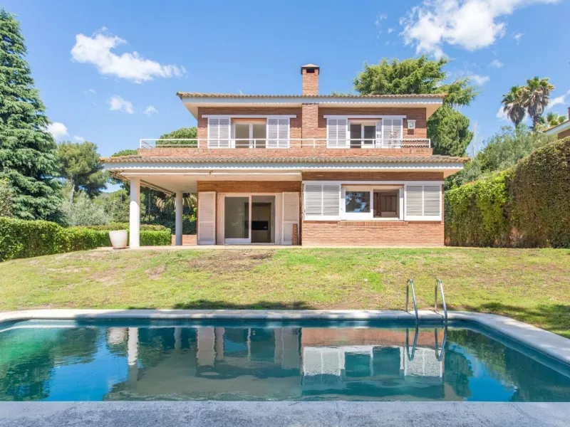 Charming House in the Exclusive Golf Area of Sant Andreu de Llavaneres, Barcelona