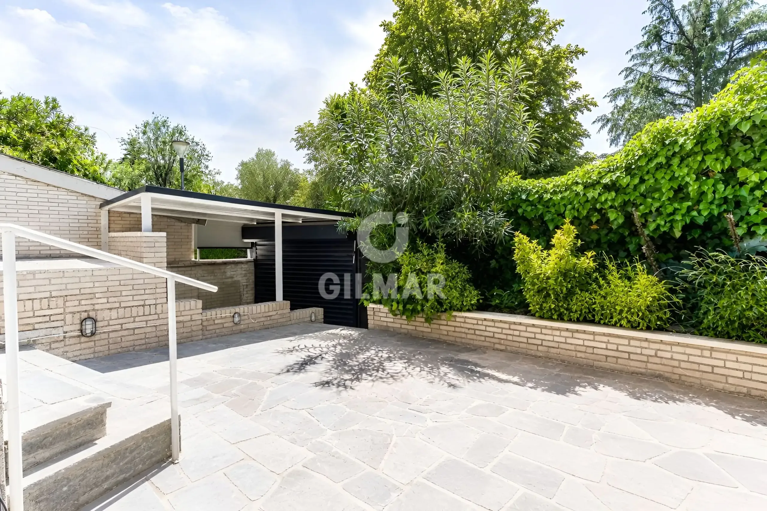 Townhouse in Pozuelo de Alarcón - Madrid