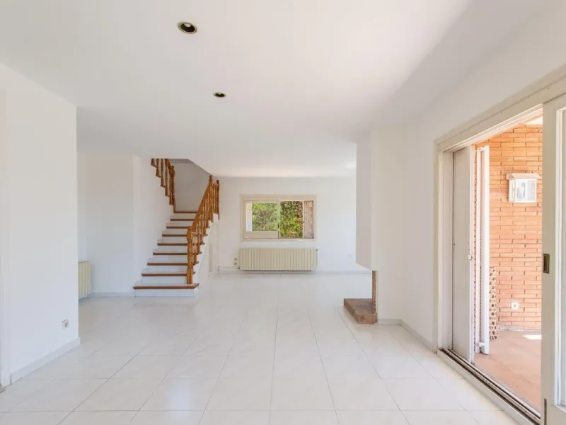 Charming House in the Exclusive Golf Area of Sant Andreu de Llavaneres, Barcelona