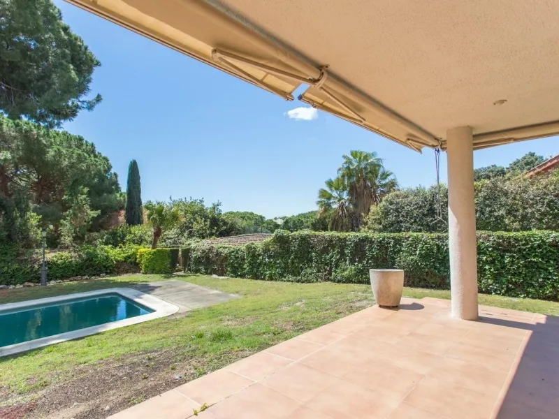 Charming House in the Exclusive Golf Area of Sant Andreu de Llavaneres, Barcelona