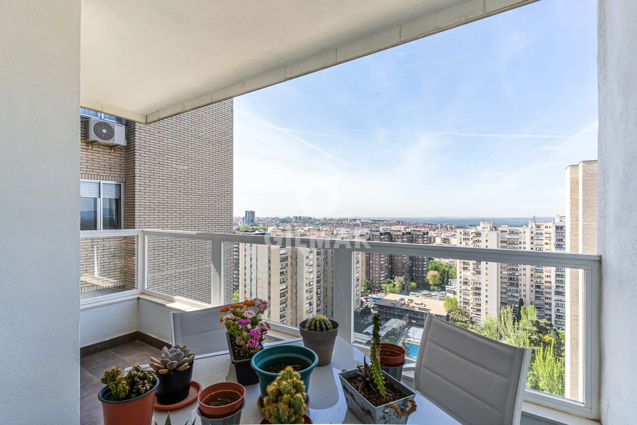 Piso en La Paz - Madrid