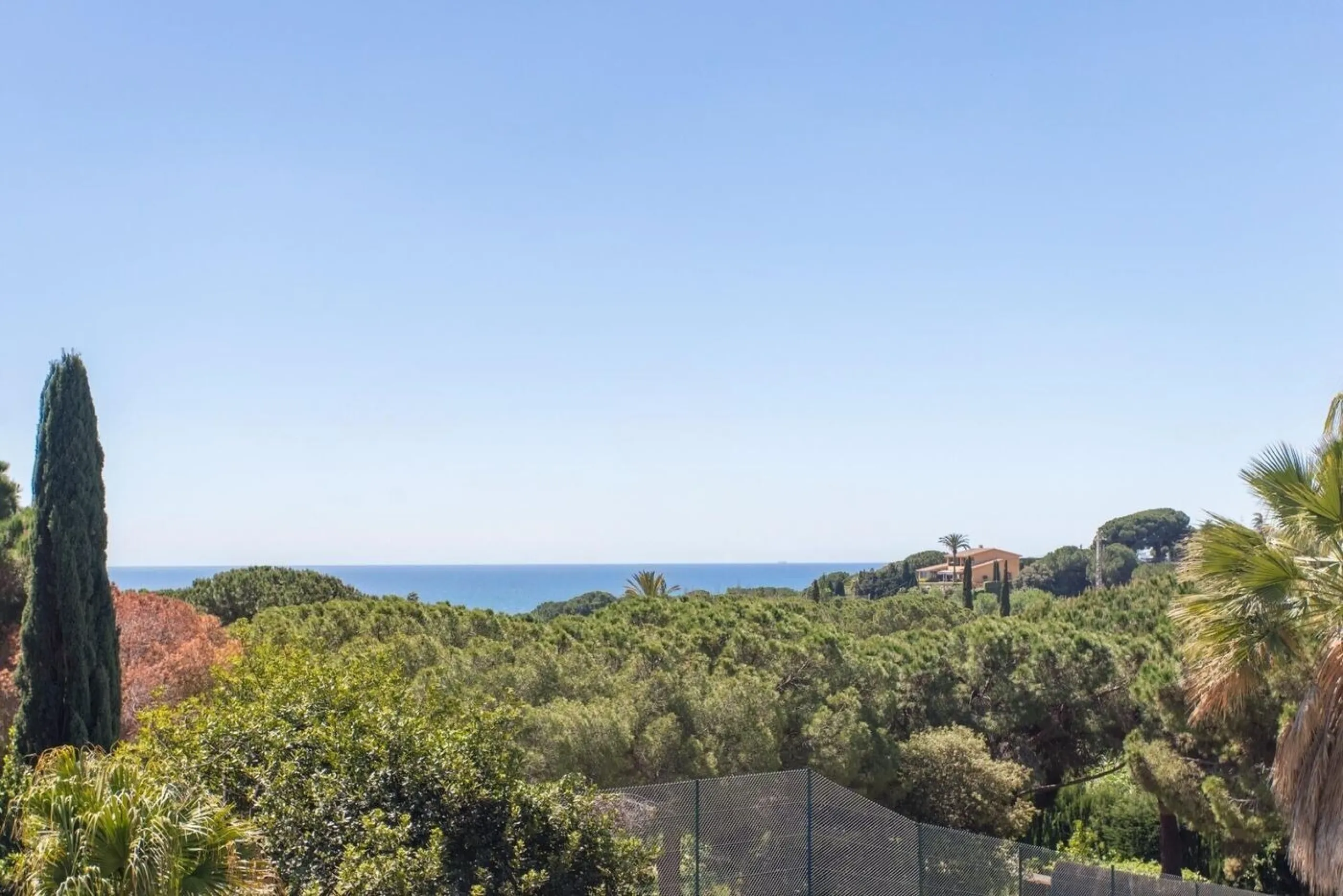 Charming House in the Exclusive Golf Area of Sant Andreu de Llavaneres, Barcelona
