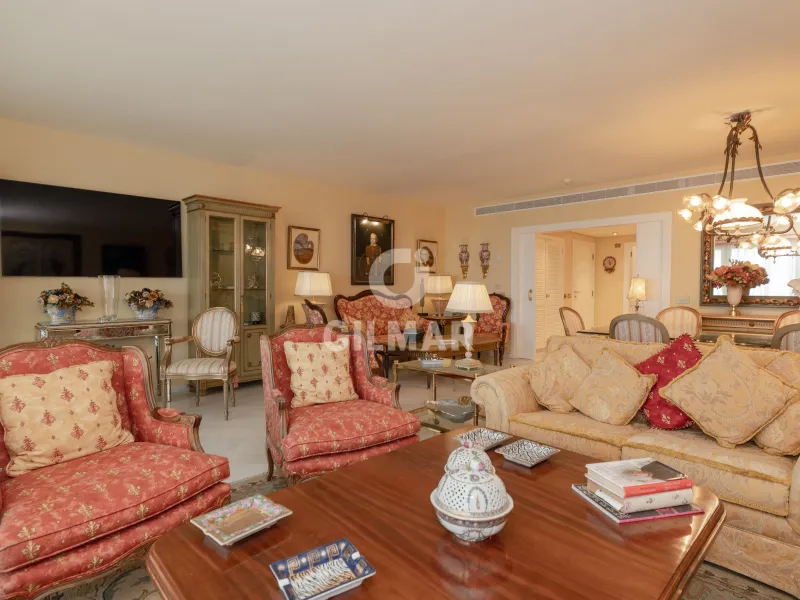 Apartment in Puerto Banús - Málaga