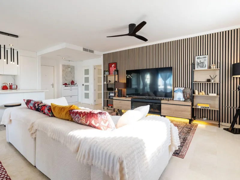 Appartment | Fully Renovated in 2025 | 3 Bedrooms • 3 Bathrooms • 150 m² Interior • 125 m² Exterior • Sunset Views