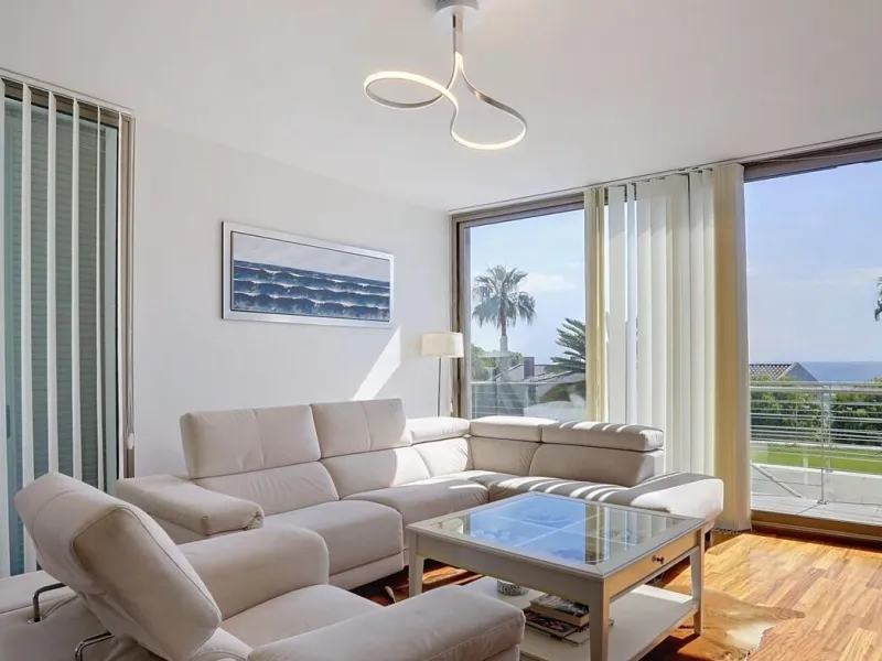 Elegante villa con vistas panorámicas al mar en Arenys de Mar, Barcelona