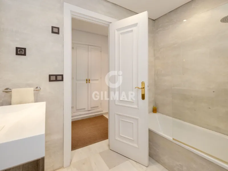 Apartment in Marbella Este - Málaga