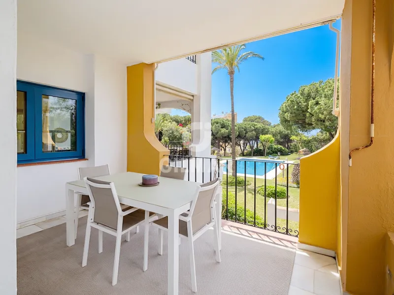 Apartment in Marbella Este - Málaga