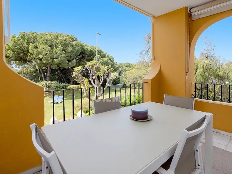 Apartment in Marbella Este - Málaga