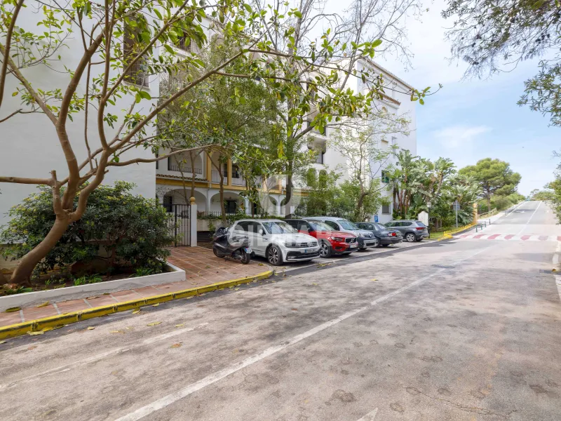 Apartment in Marbella Este - Málaga