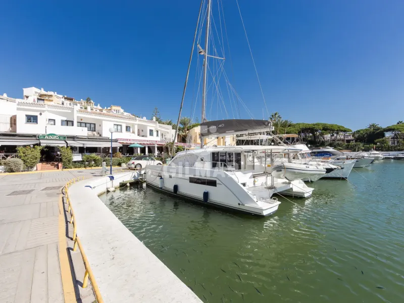 Apartment in Marbella Este - Málaga