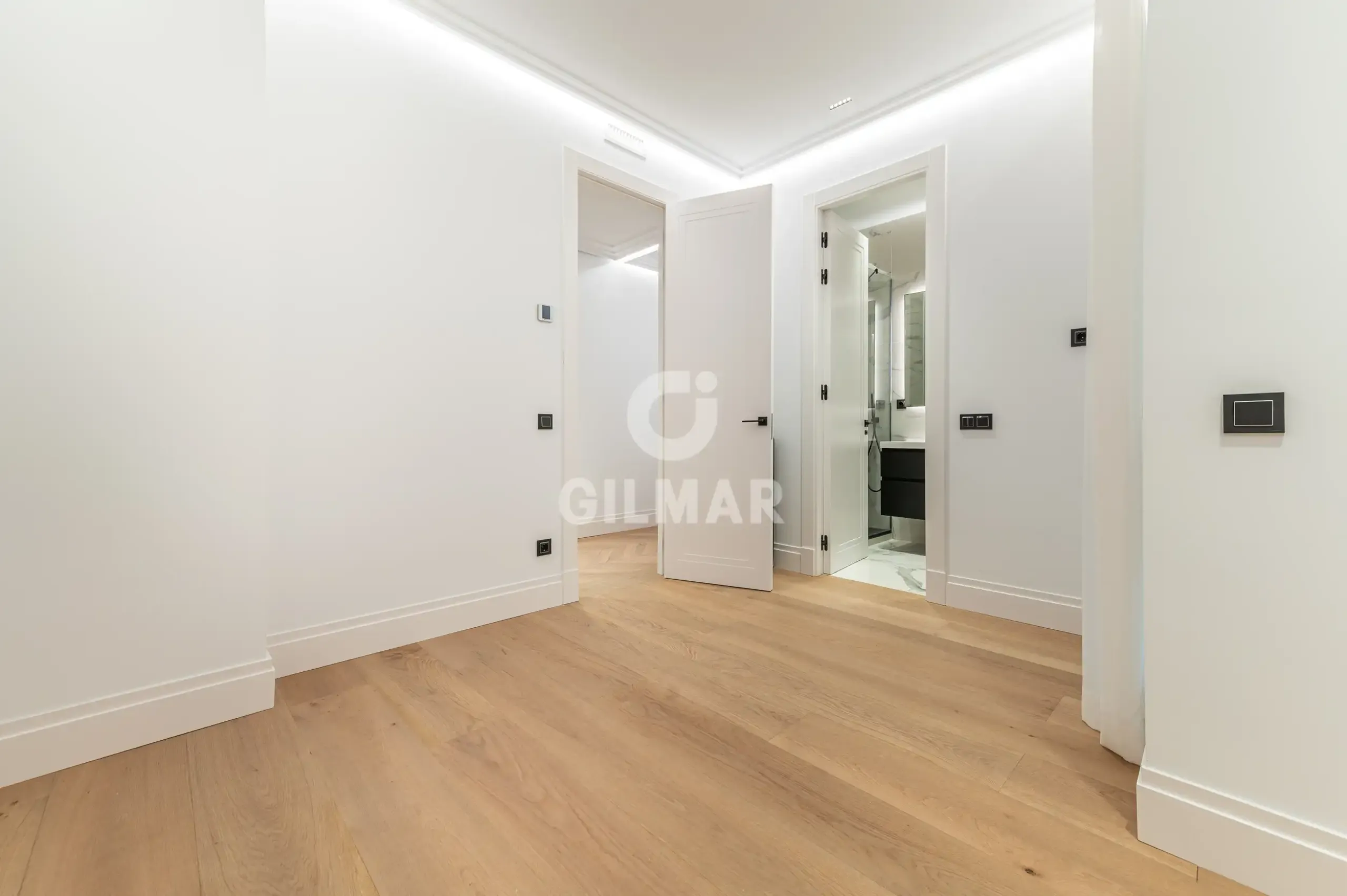 Piso en Ibiza - Madrid