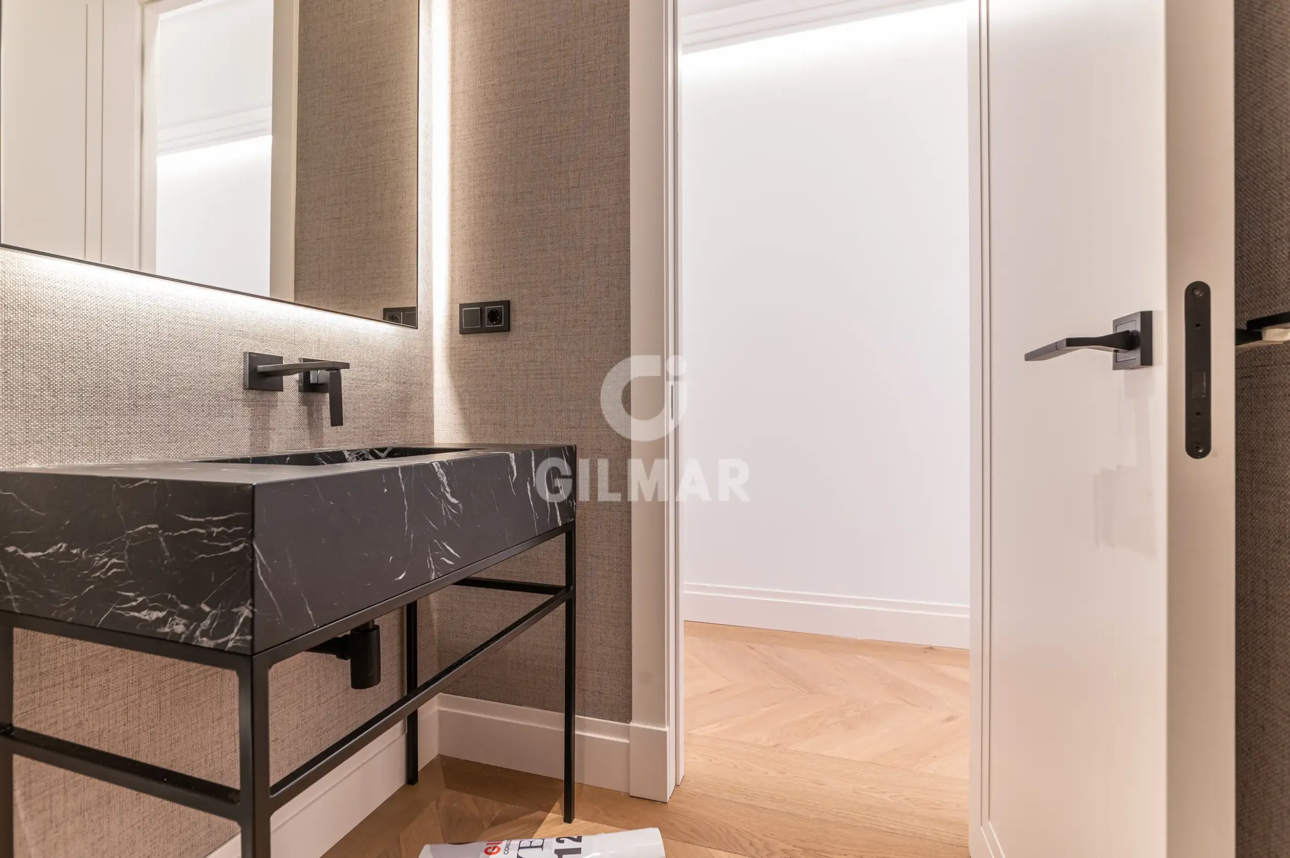 Piso en Ibiza - Madrid