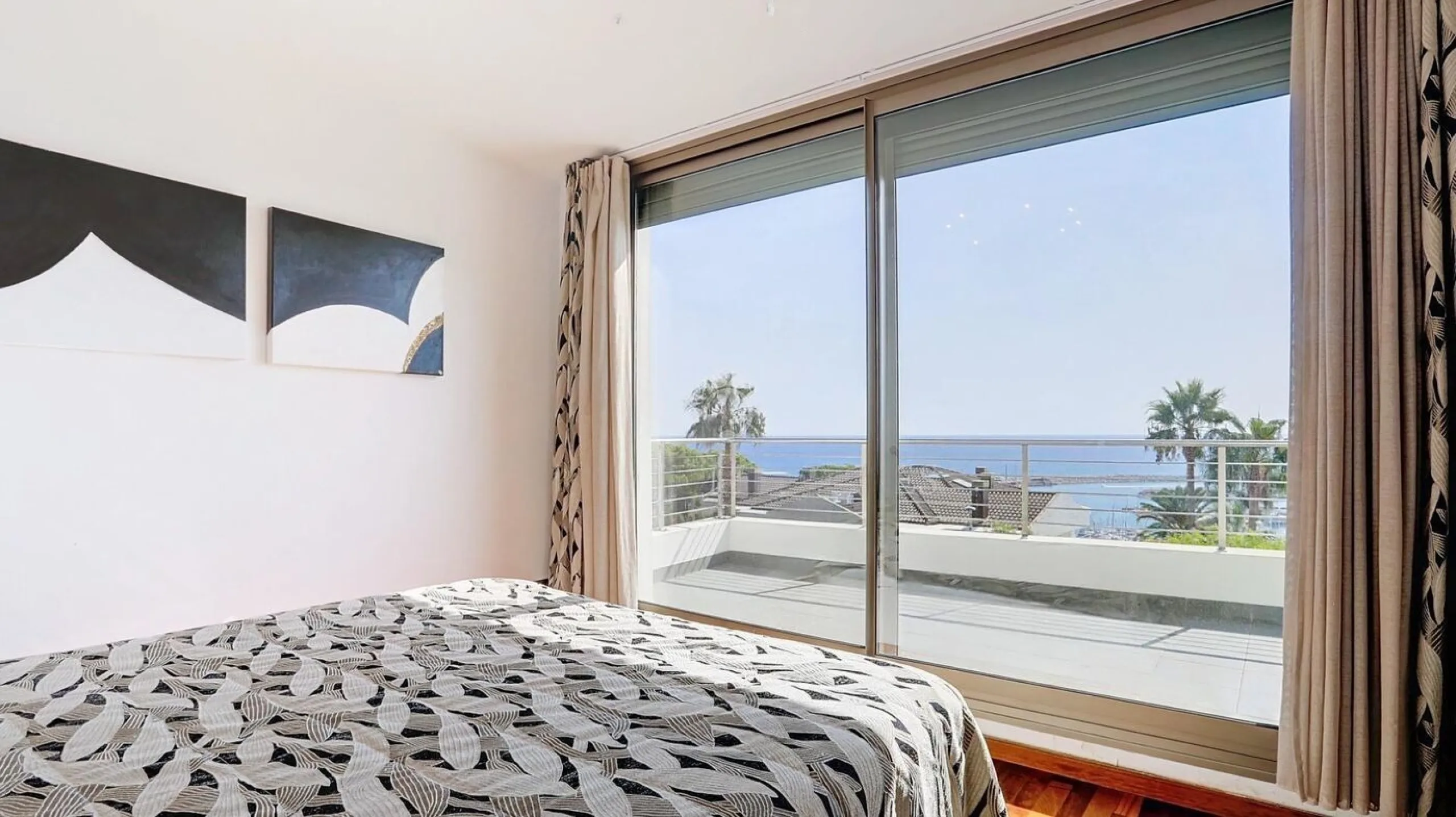 Elegante villa con vistas panorámicas al mar en Arenys de Mar, Barcelona