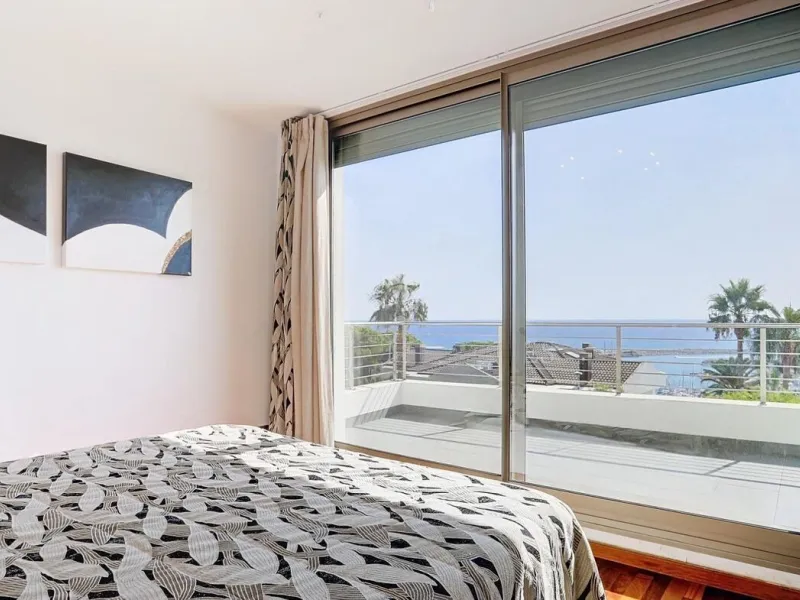Elegante villa con vistas panorámicas al mar en Arenys de Mar, Barcelona