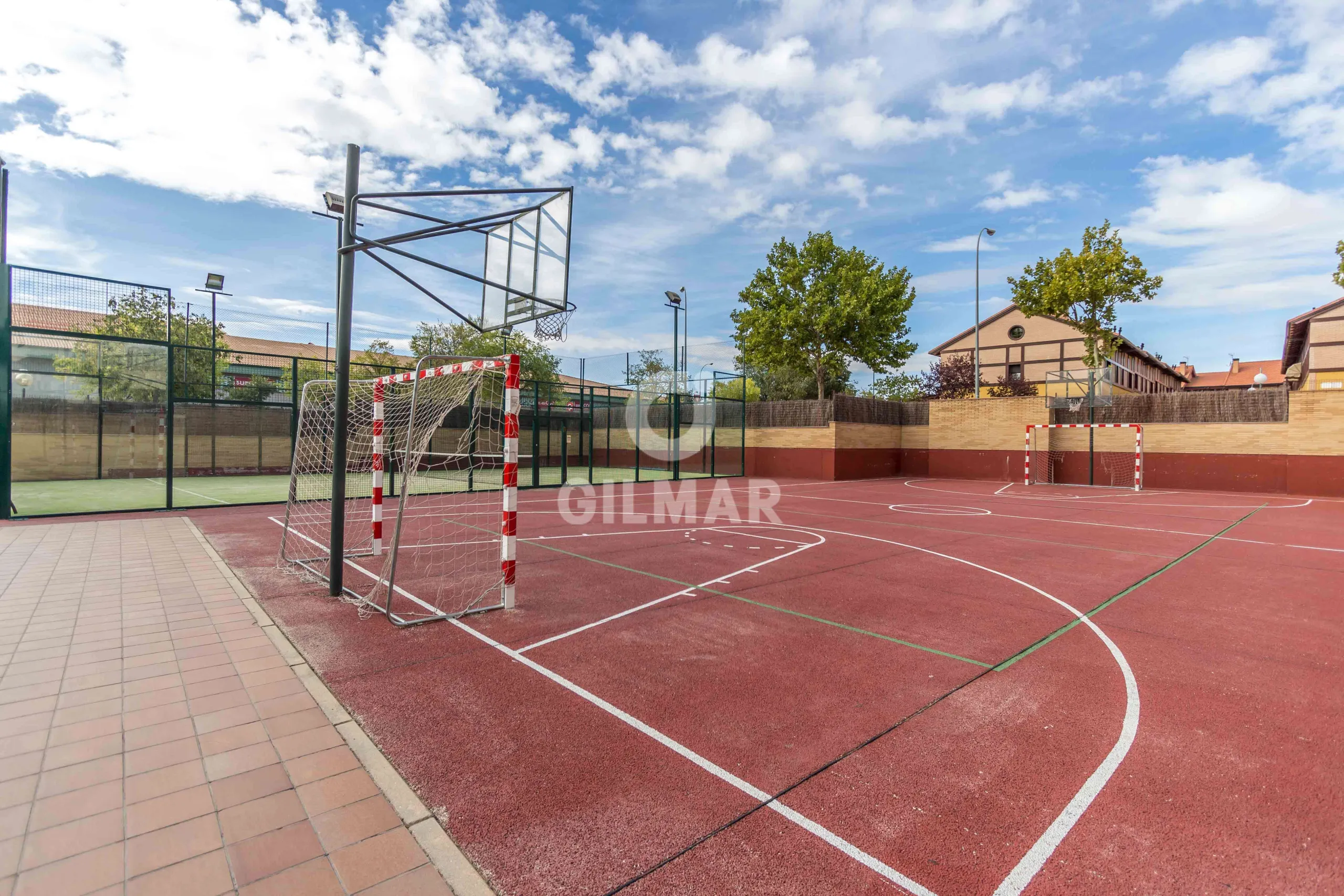Bajo en Boadilla del Monte - Madrid
