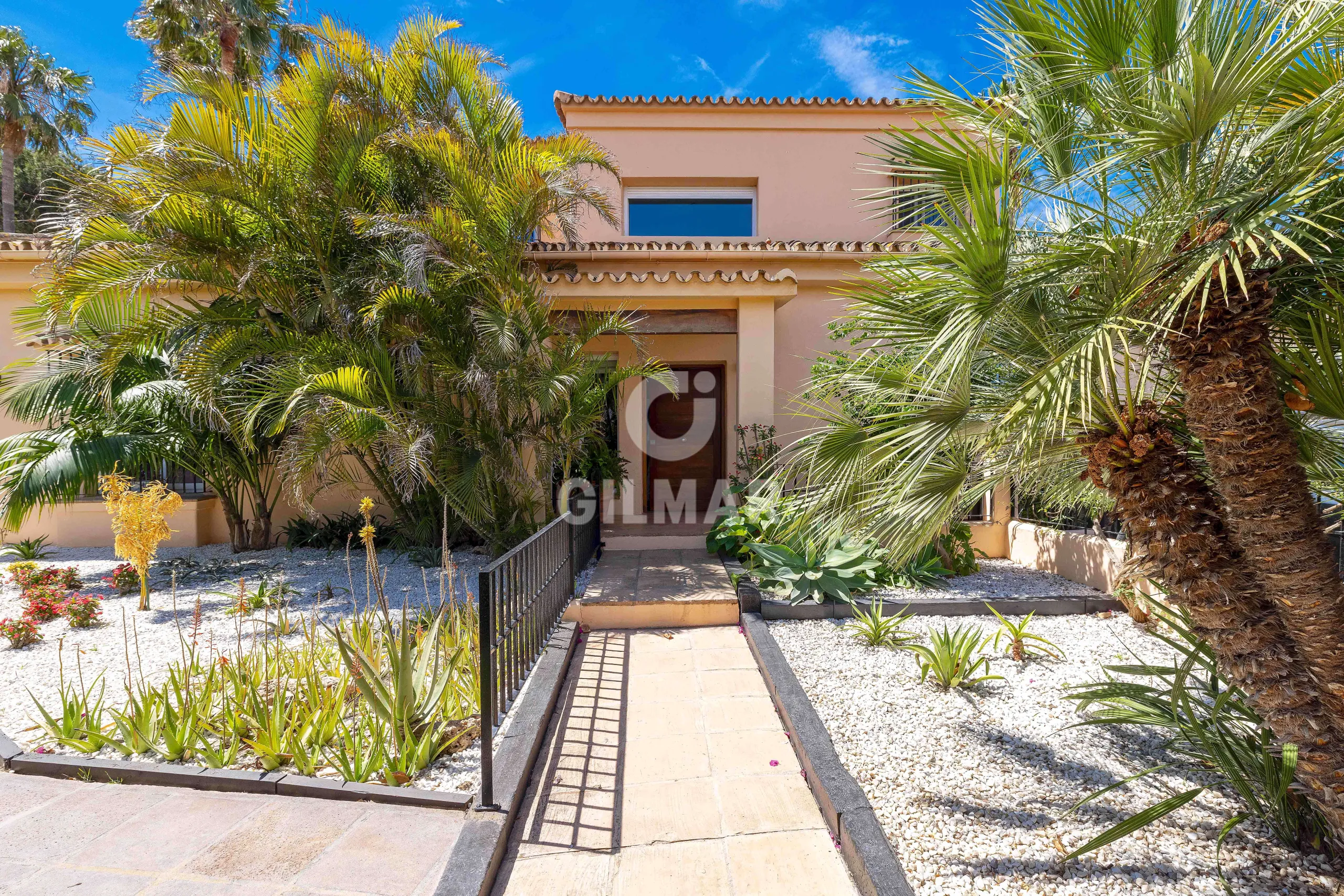 Chalet Independiente en Churriana (Málaga) - Málaga