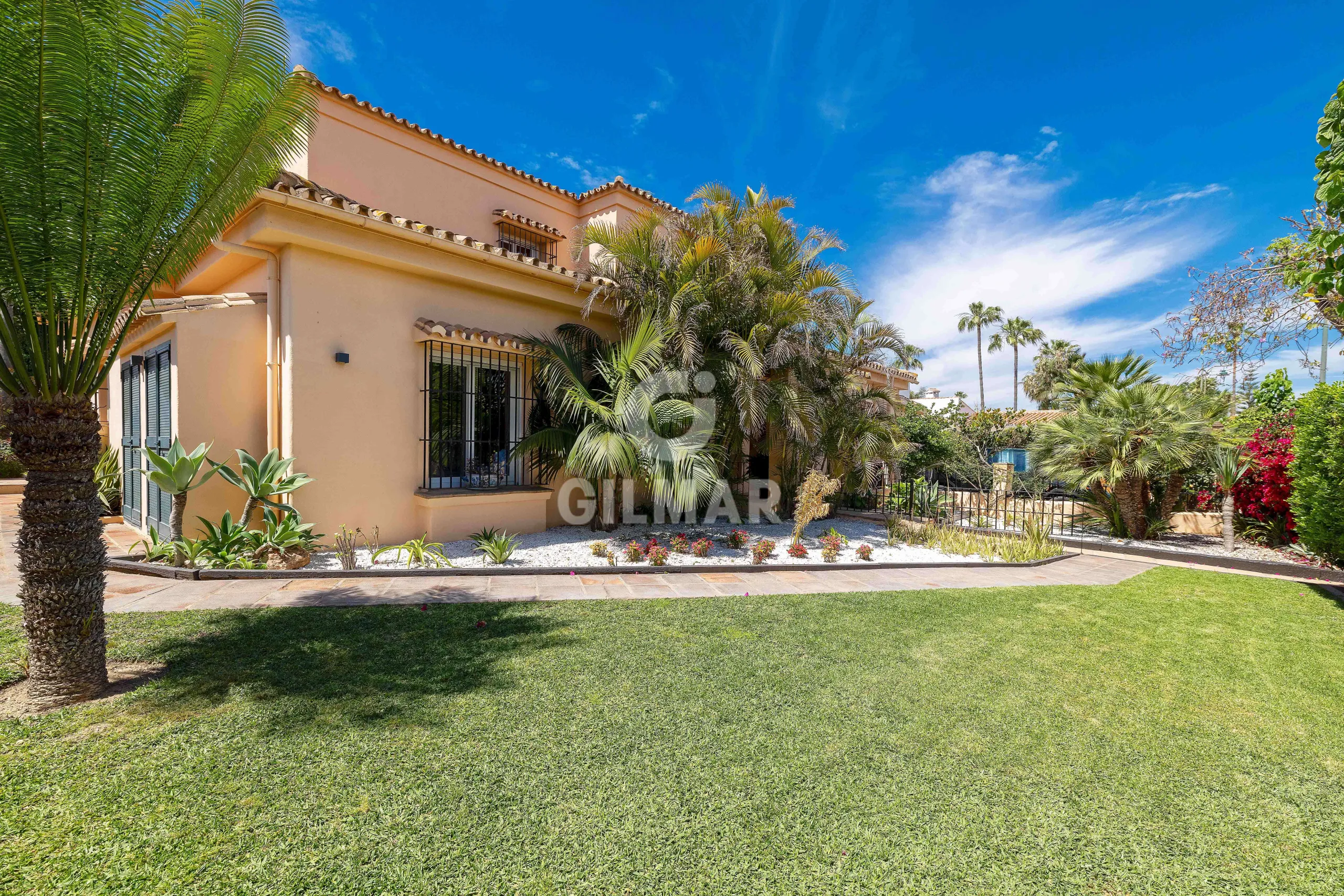 Chalet Independiente en Churriana (Málaga) - Málaga