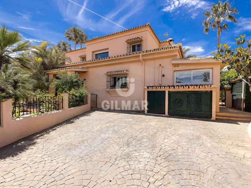 Chalet Independiente en Churriana (Málaga) - Málaga