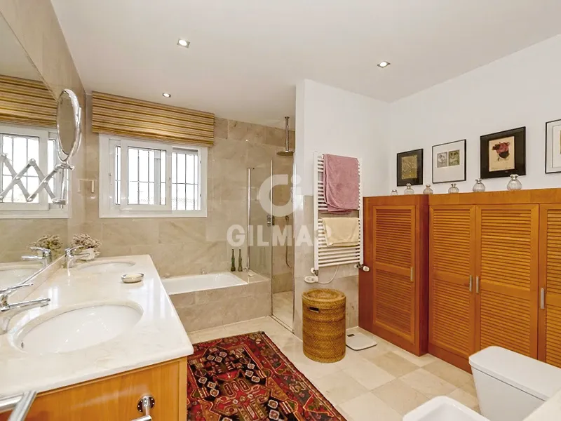 Chalet Independiente en Churriana (Málaga) - Málaga