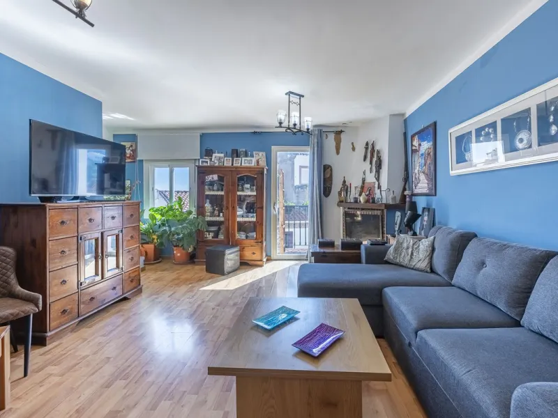 Beautiful duplex penthouse in the heart of Ojén with spectacular views