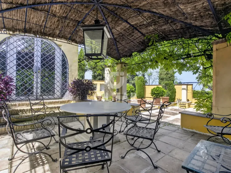 Villa in Tomares - Sevilla