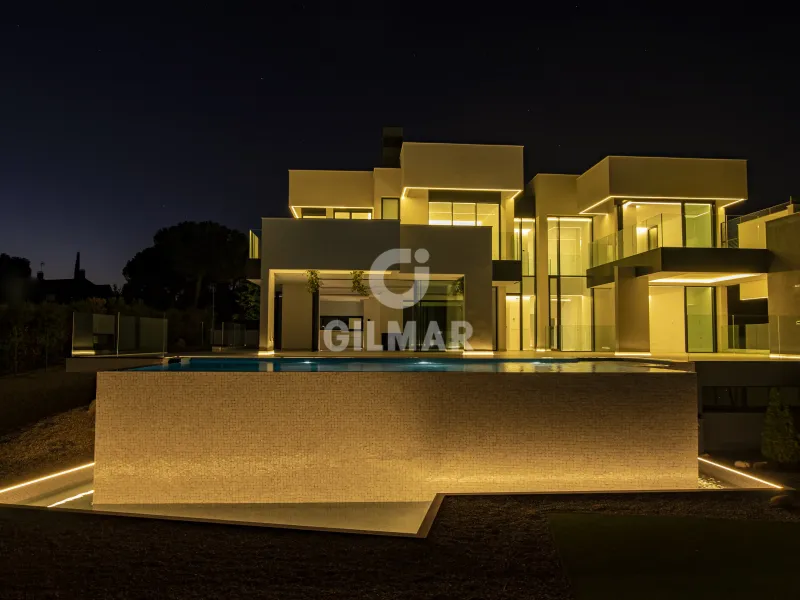 Villa in Las Rozas - Madrid