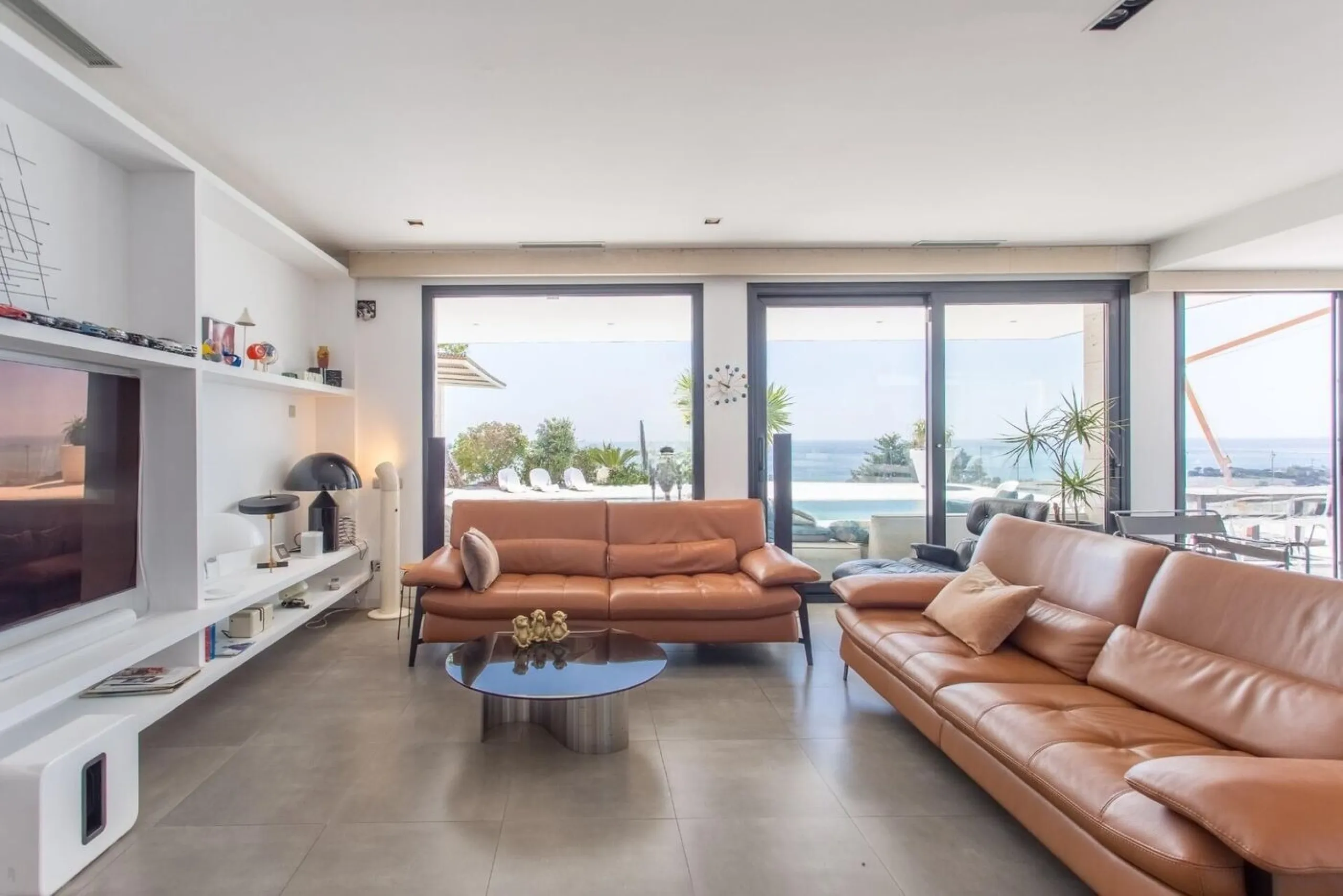  Elegant Villa with Sea Views in Sant Vicente de Montalt, Barcelona