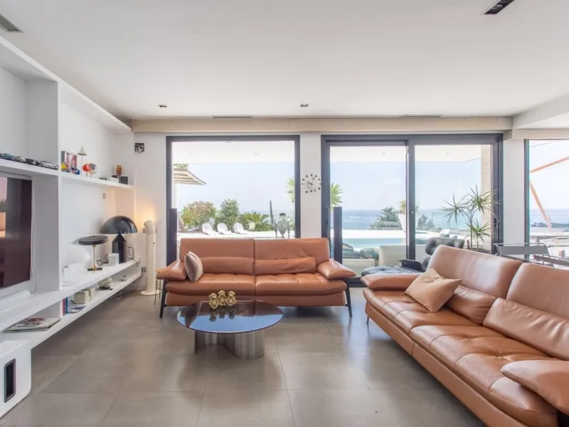  Elegant Villa with Sea Views in Sant Vicente de Montalt, Barcelona