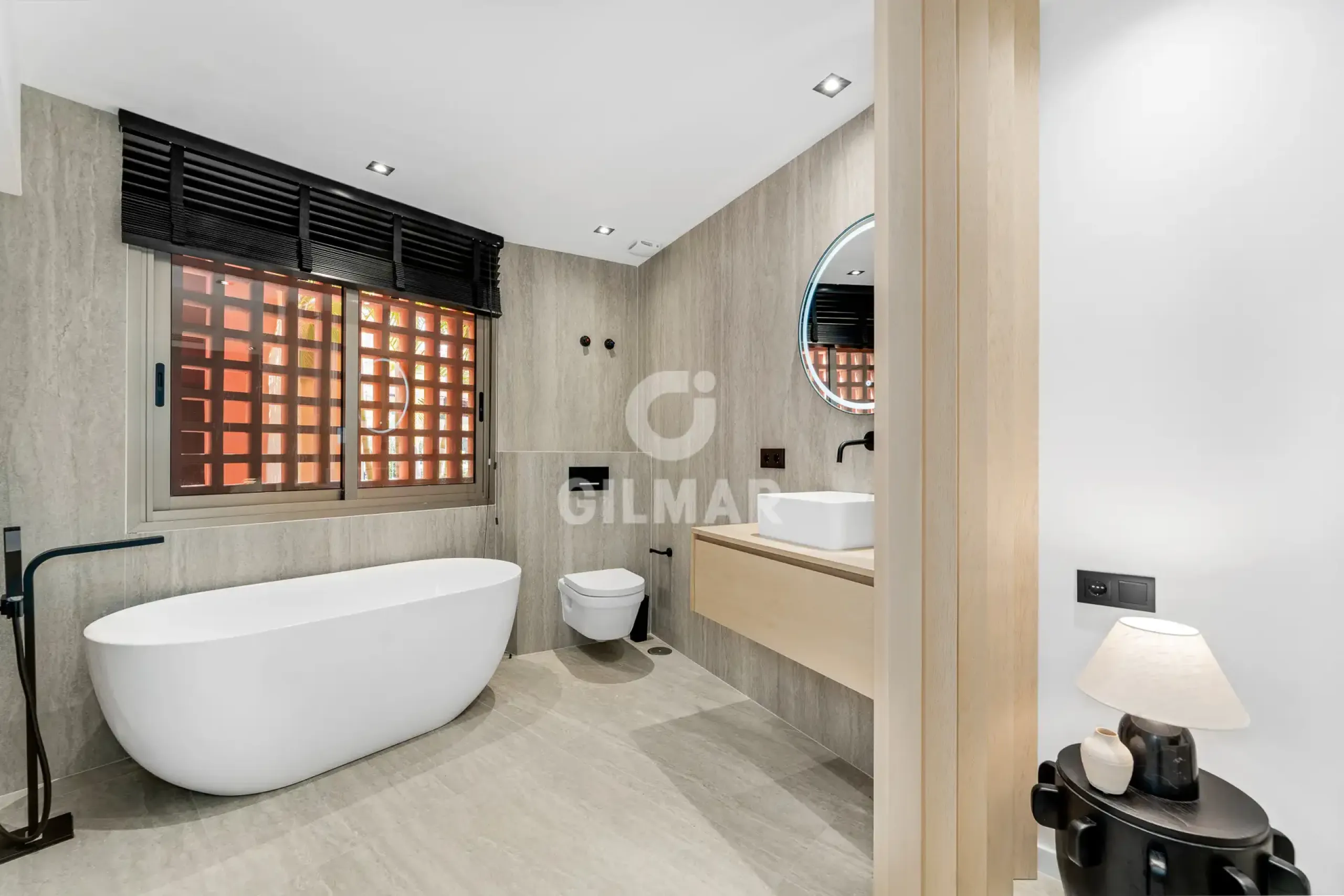 Ground floor apartment in Estepona Este - Málaga