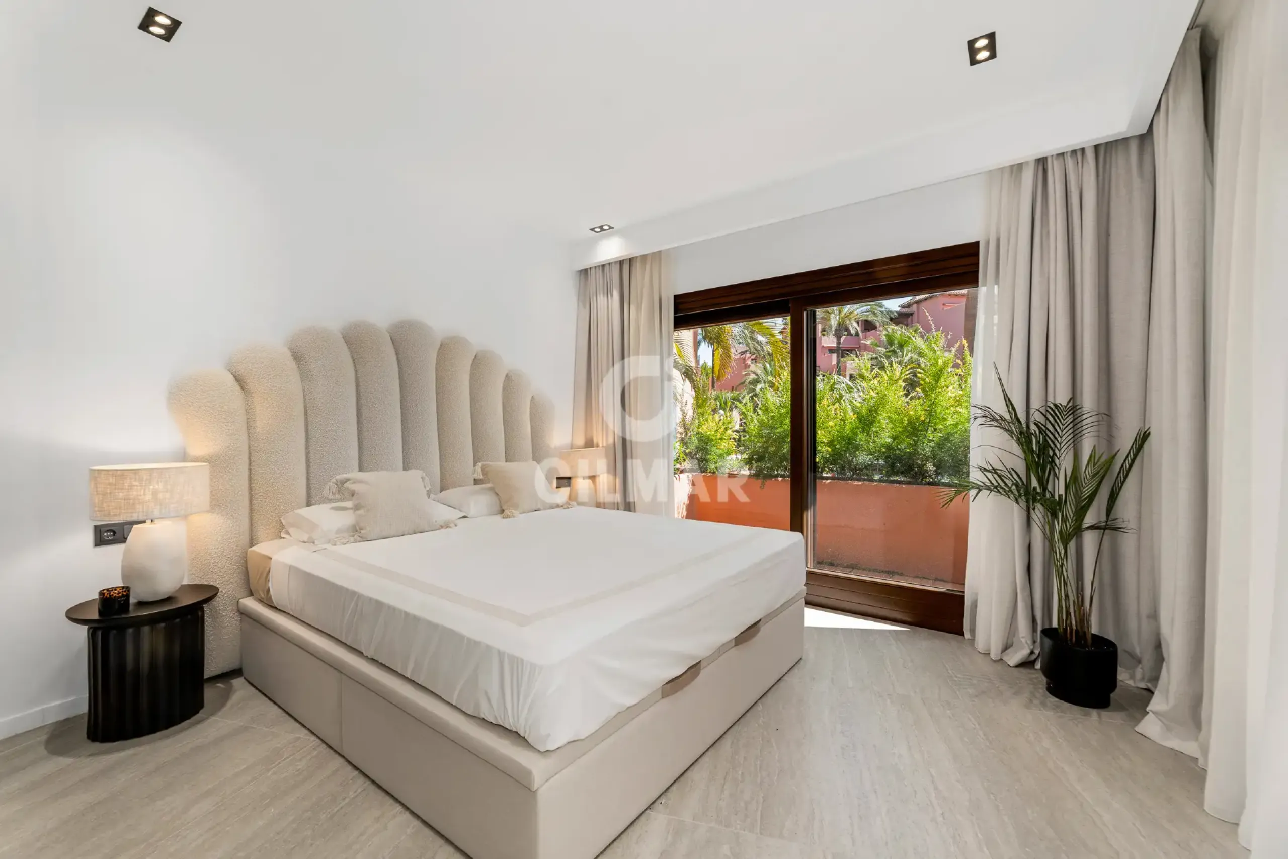 Ground floor apartment in Estepona Este - Málaga