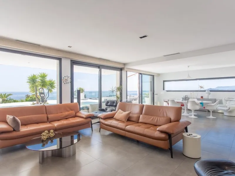  Elegant Villa with Sea Views in Sant Vicente de Montalt, Barcelona