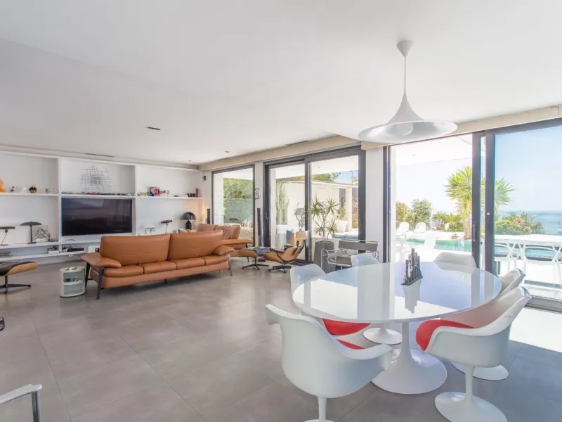  Elegant Villa with Sea Views in Sant Vicente de Montalt, Barcelona