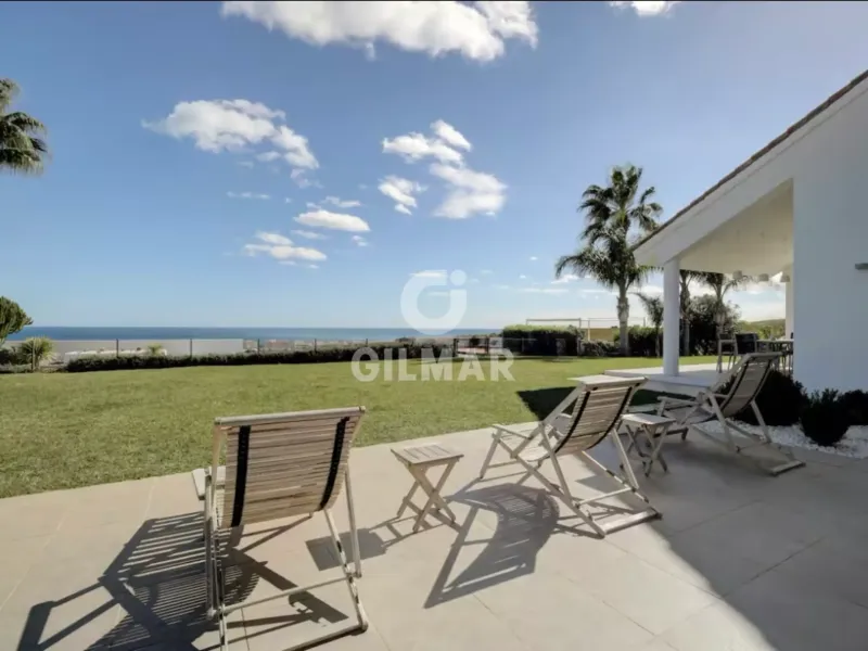 Villa in Manilva - Málaga