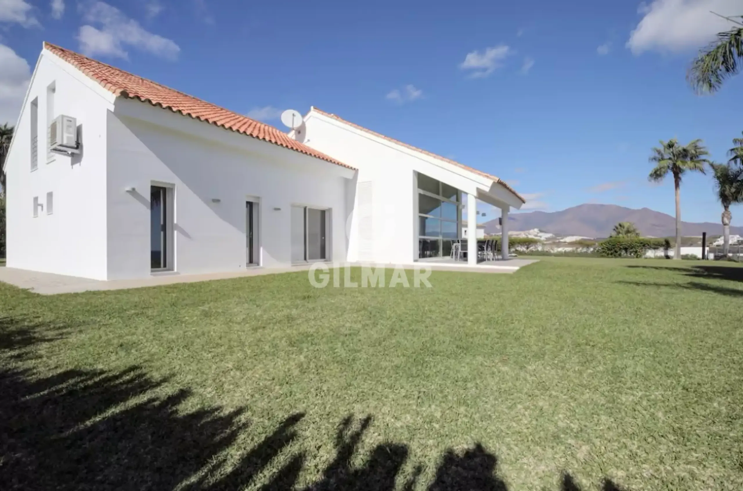Villa in Manilva - Málaga
