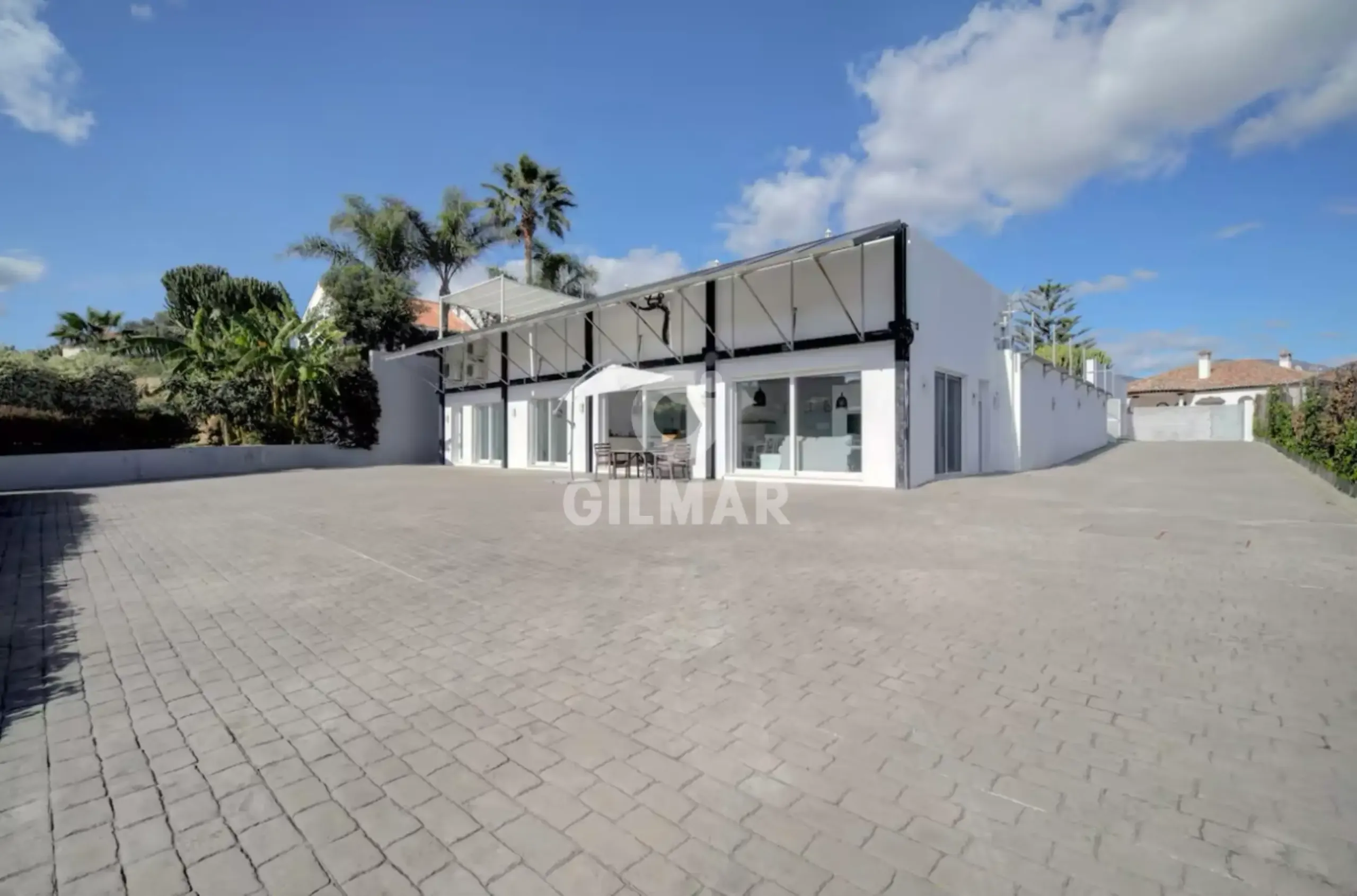 Villa in Manilva - Málaga